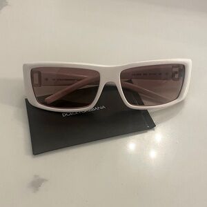 AUTHENTIC DOLCE GABANNA SUNGLASSES